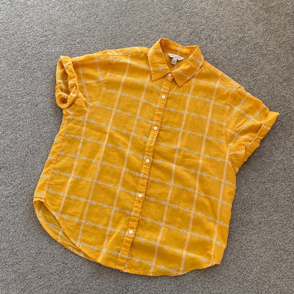 Lucky Brand Preppy Eyelet Button-up Blouse in Yellow Cab Color XS - C404 - Picture 3 of 6